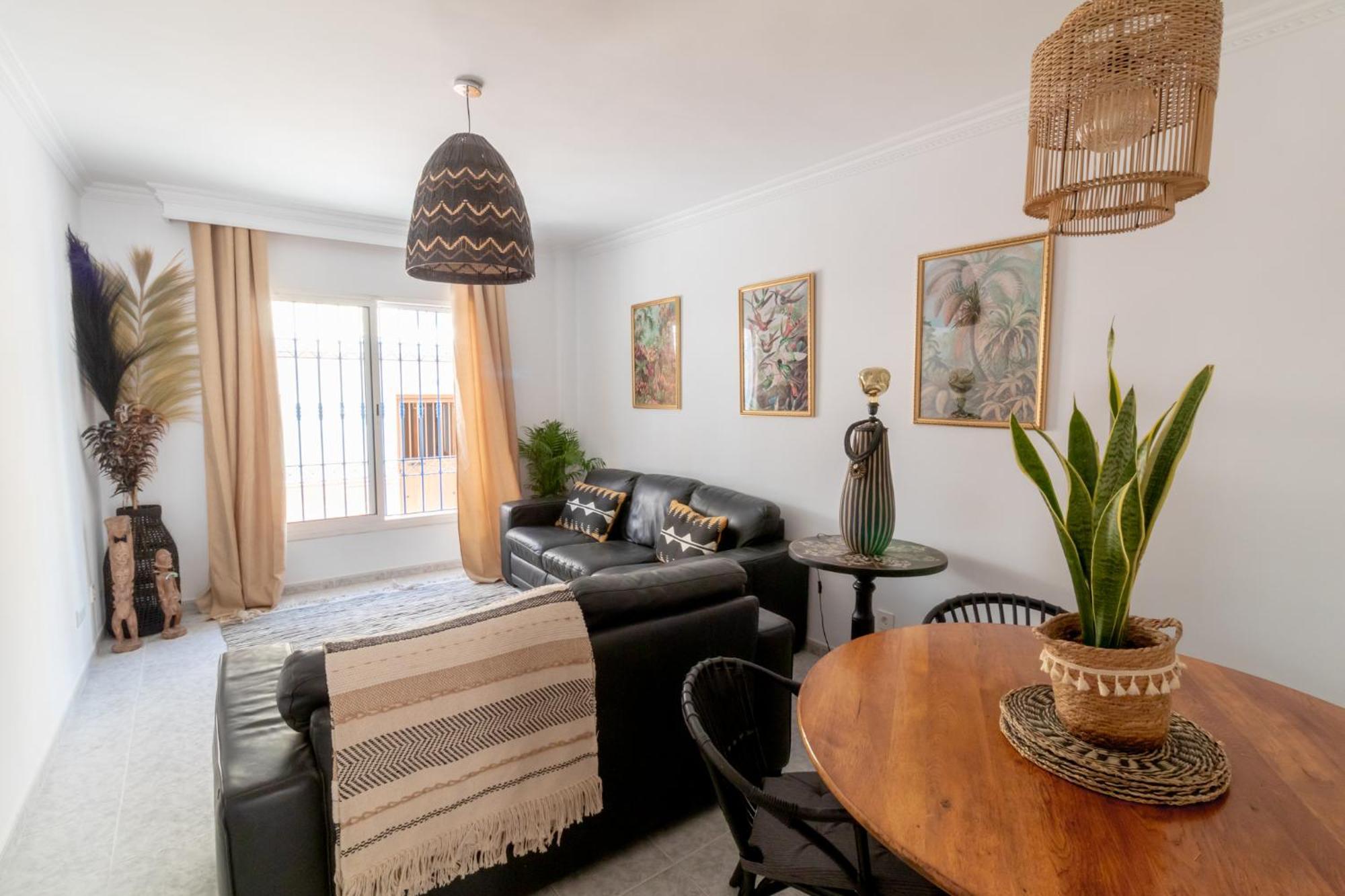 Apartment Flores