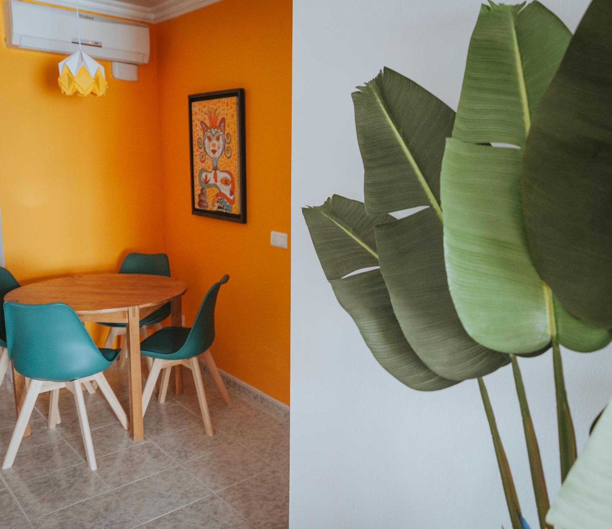 Flores Apartment *
